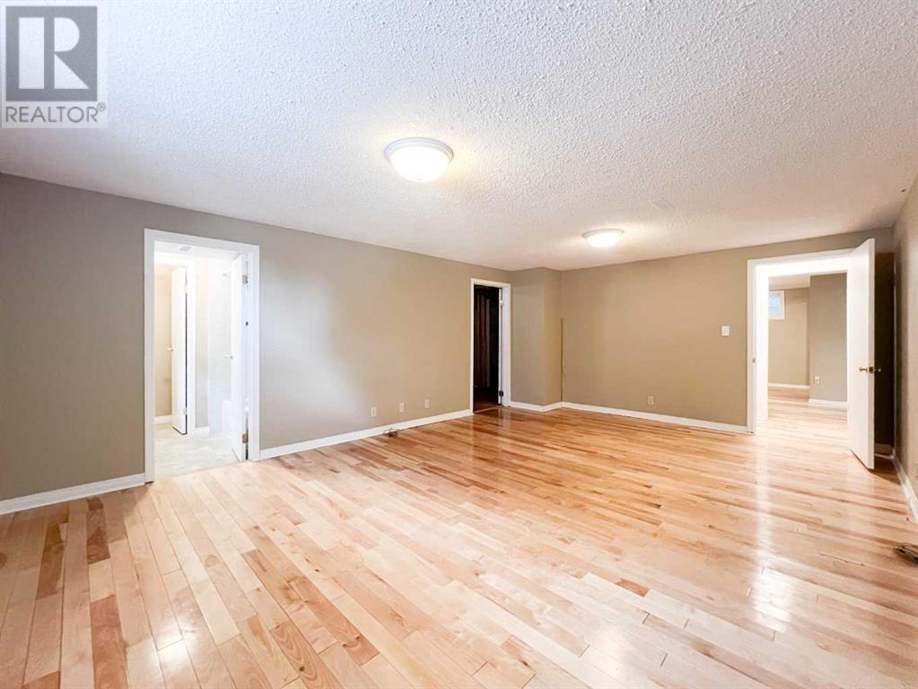Single Family House Bungalow for Sale in  Malibou Road SW Meadowlark Park Calgary 