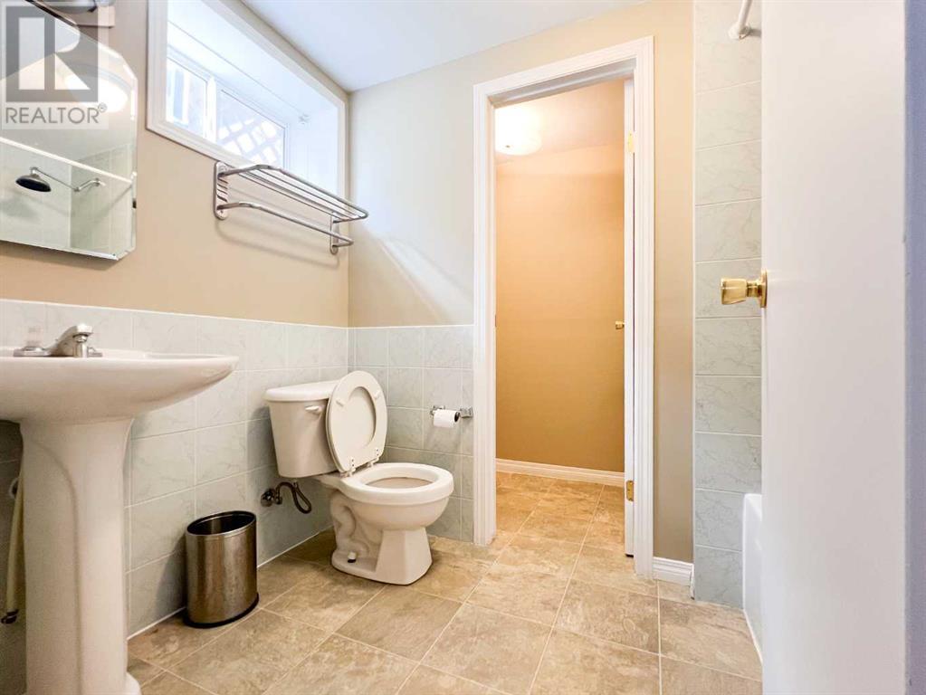 Single Family House Bungalow for Sale in  Malibou Road SW Meadowlark Park Calgary 