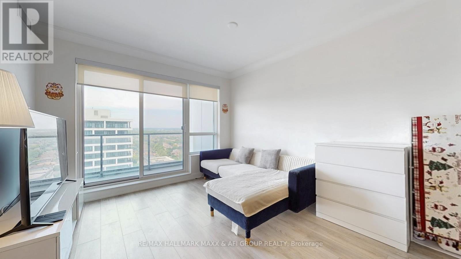 Photo 8 of 2209 8 Water Walk Drive, Markham ON