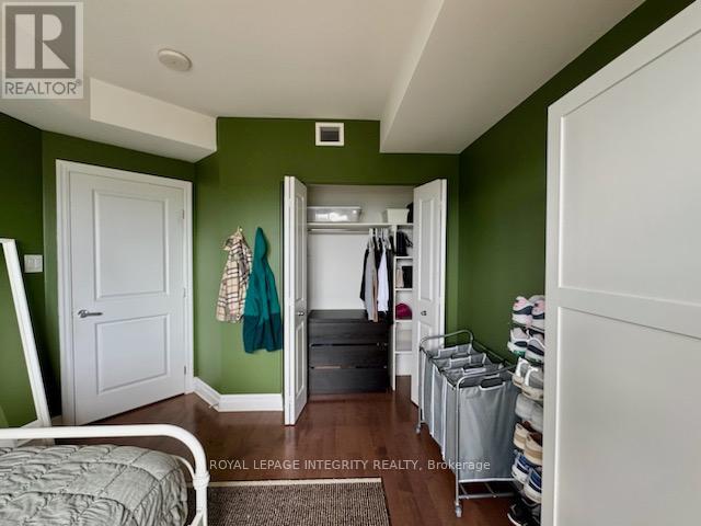 Photo 8 of 1508 90 Landry Street, Ottawa ON