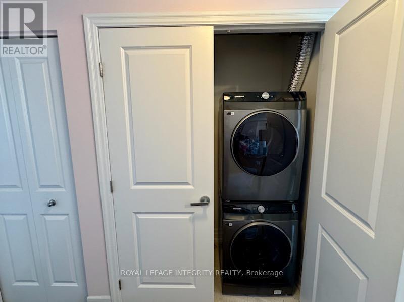 Photo 3 of 1508 90 Landry Street, Ottawa ON
