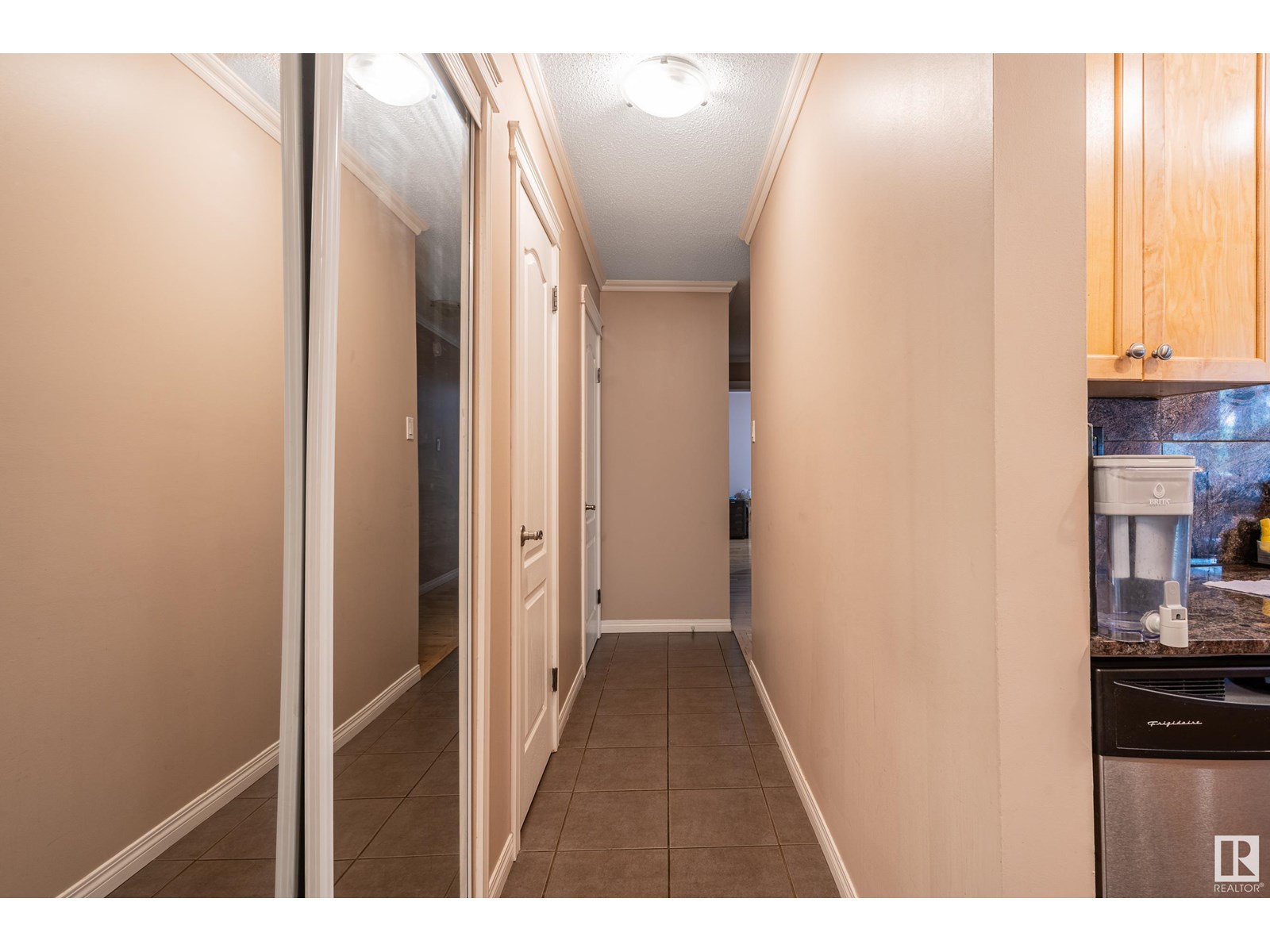 Photo 32 of 404 9925 83 Av Nw, Edmonton AB