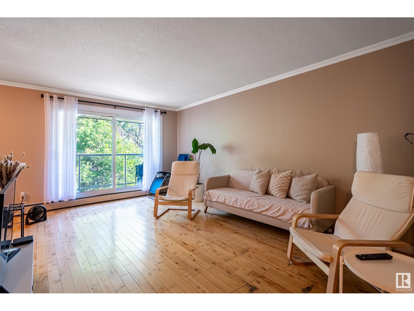 Photo 22 of 404 9925 83 Av Nw, Edmonton AB