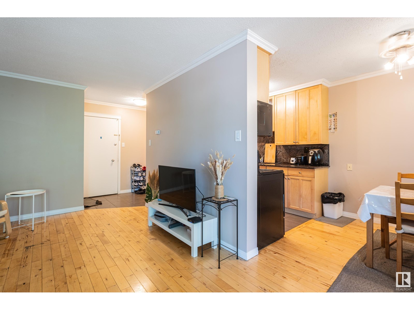Photo 27 of 404 9925 83 Av Nw, Edmonton AB