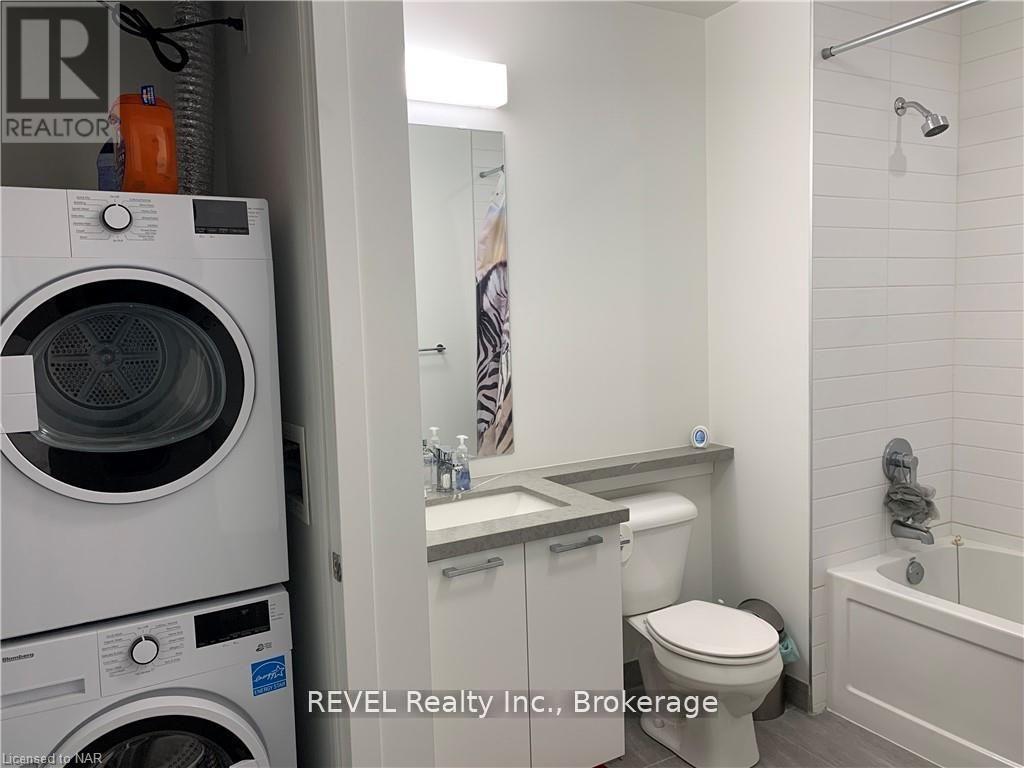 Photo 10 of 407 479 Charlton Ave Avenue E, Hamilton ON