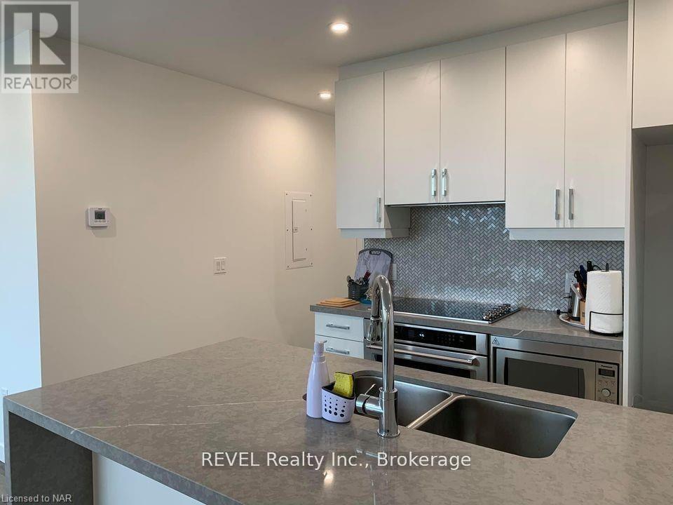 Photo 8 of 407 479 Charlton Ave Avenue E, Hamilton ON