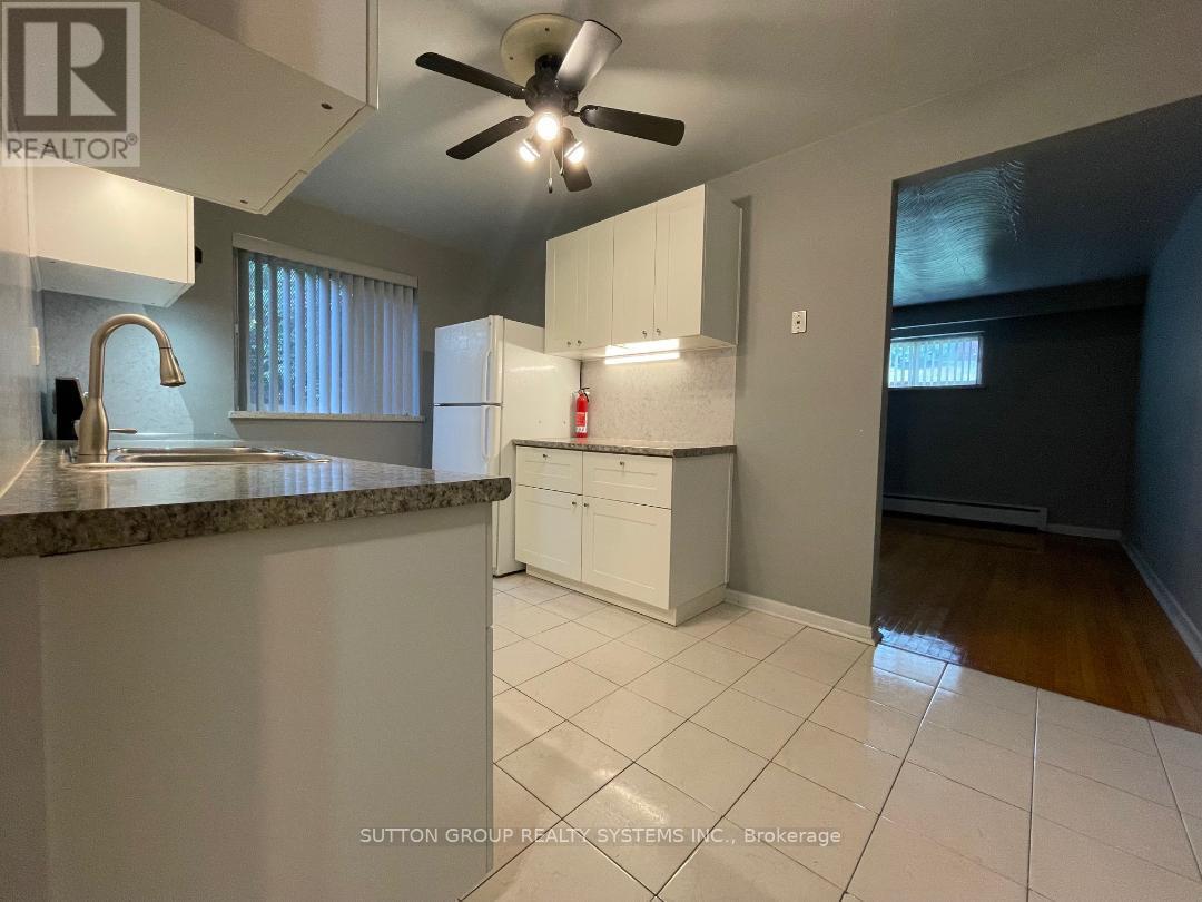 Photo 1 of 6 31 Cannon Road, Toronto ON