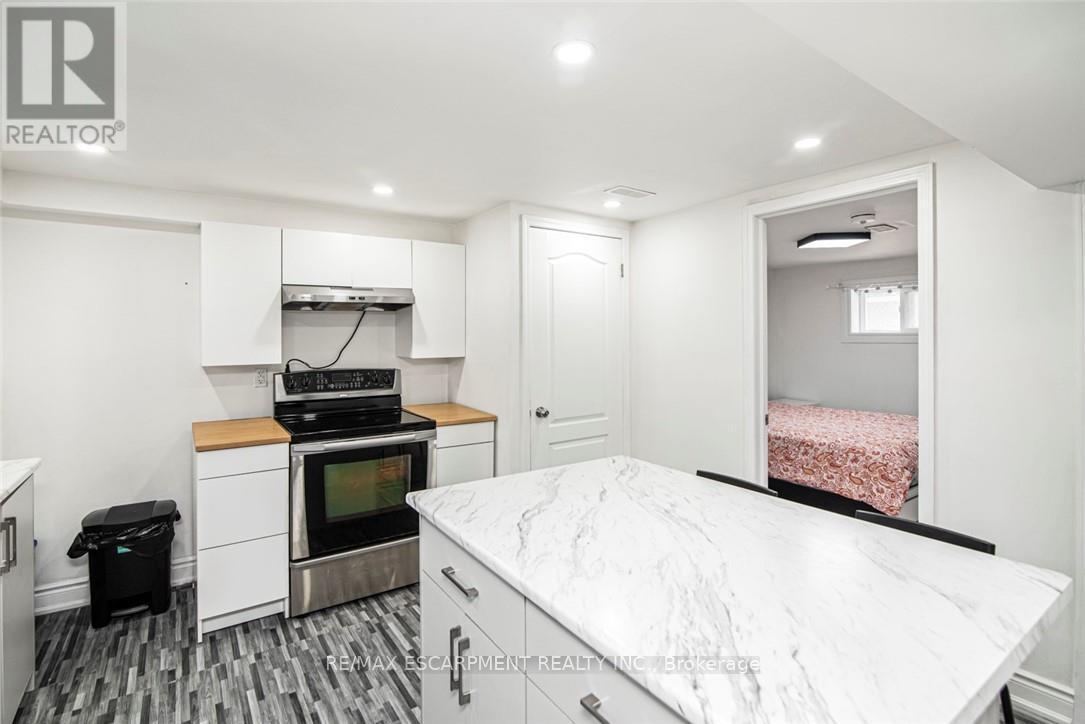 Photo 26 of 140 East 35th Street, Hamilton ON