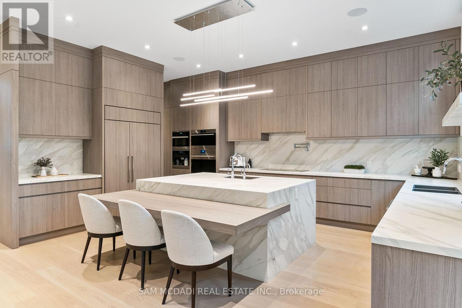 Photo 16 of 1222 Mississauga Road, Mississauga ON