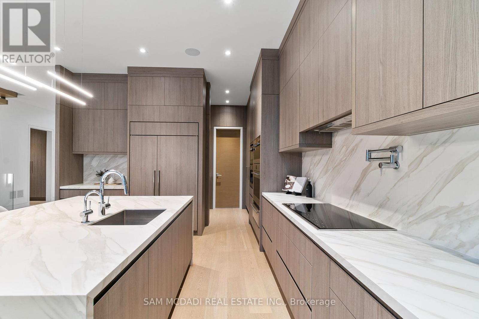 Photo 17 of 1222 Mississauga Road, Mississauga ON