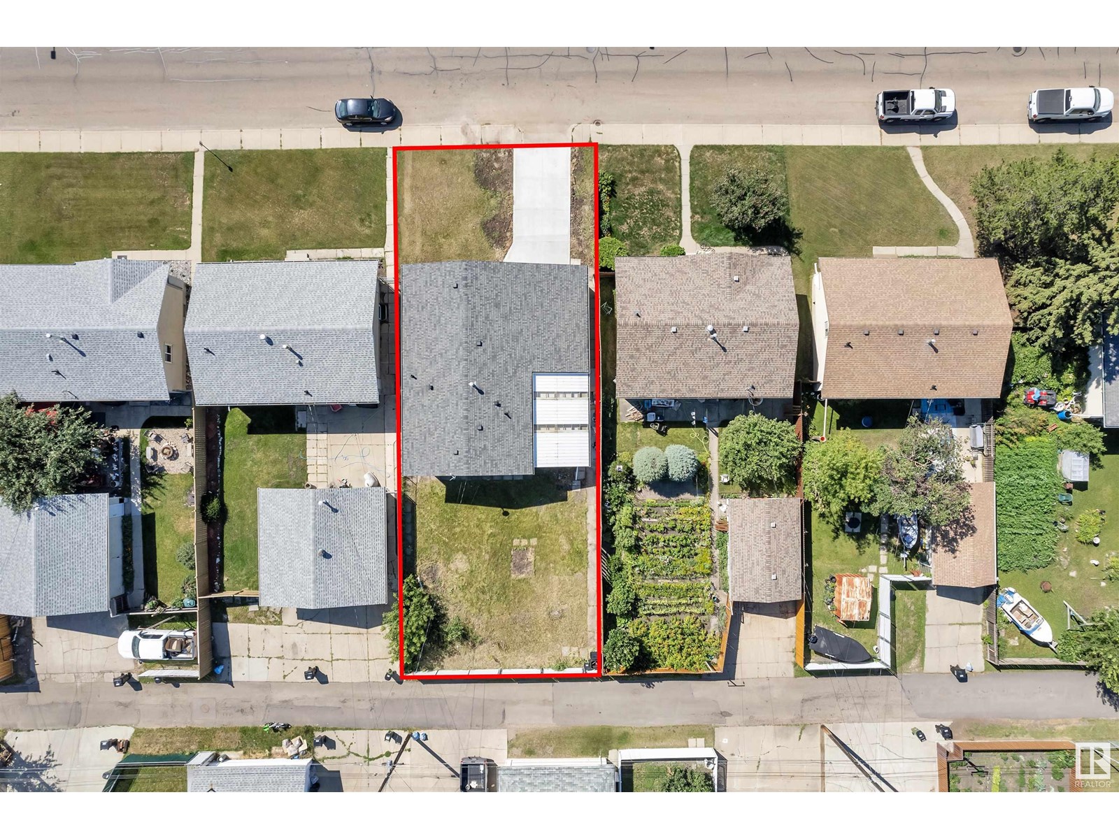 Photo 44 of 8004 130 Av Nw, Edmonton AB