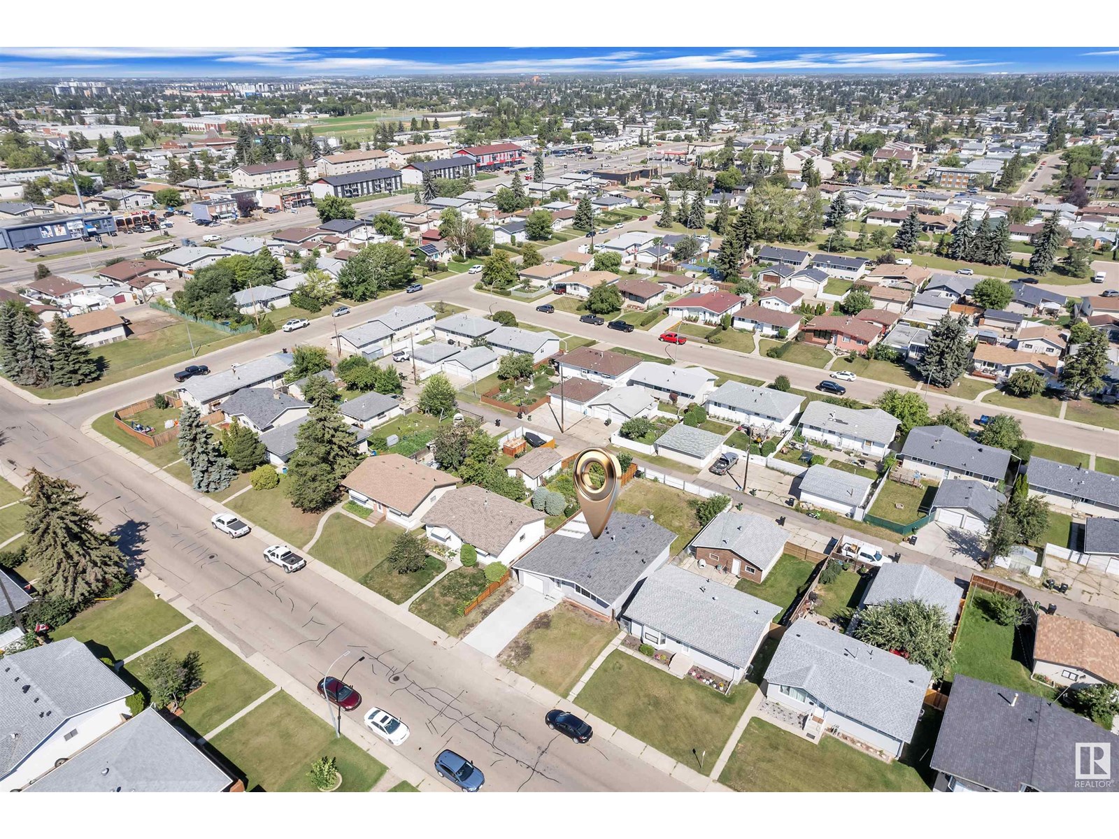 Photo 46 of 8004 130 Av Nw, Edmonton AB