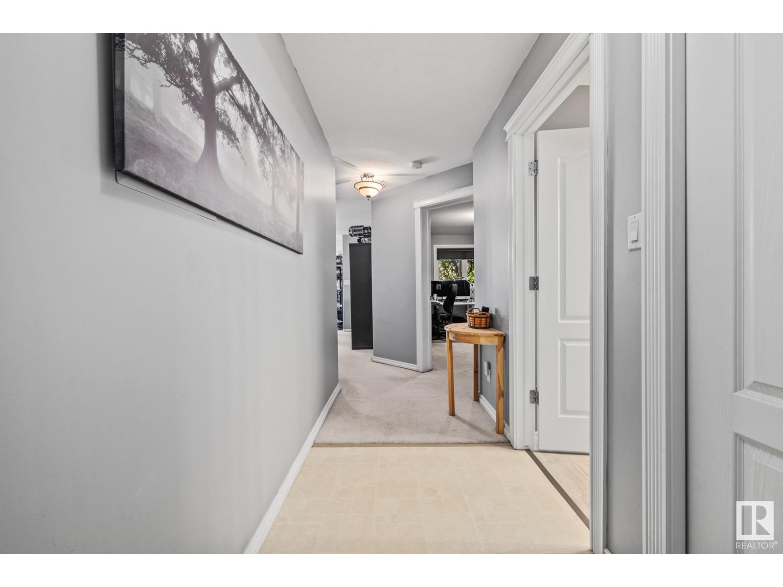 Photo 9 of 107 6708 90 Av Nw, Edmonton AB