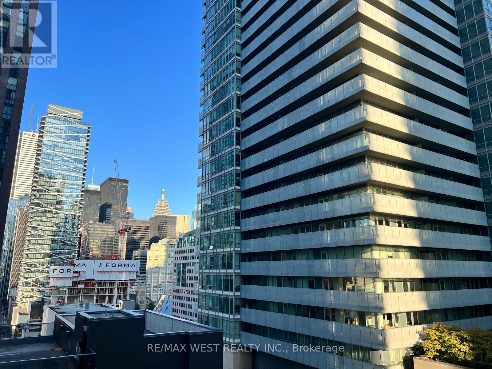 Photo 8 of 1209 21 Widmer Street, Toronto ON