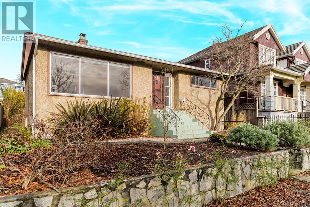 Photo 3 of 57 E 63rd Avenue, Vancouver BC
