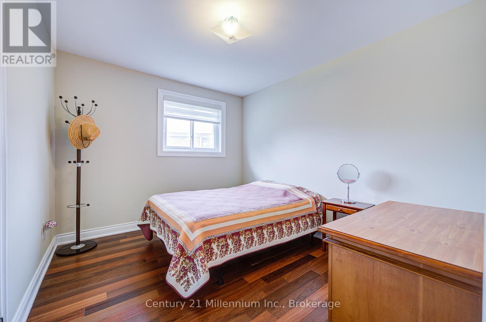 Photo 18 of 9 Thane Court, Toronto ON