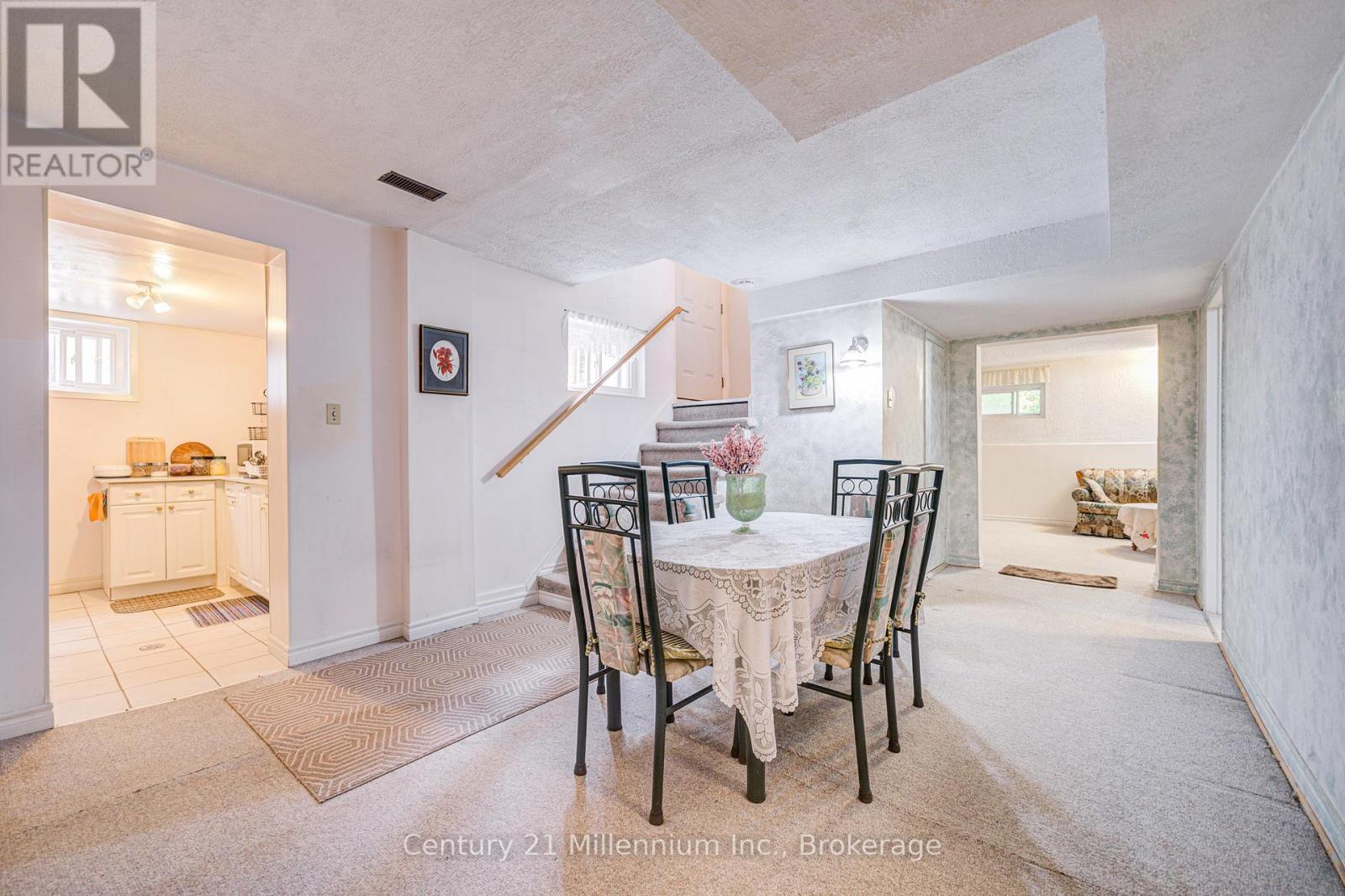 Photo 30 of 9 Thane Court, Toronto ON
