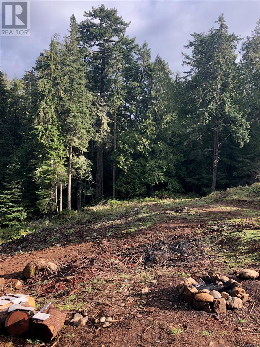 Photo 9 of 1235 Starlight Grove, Sooke BC