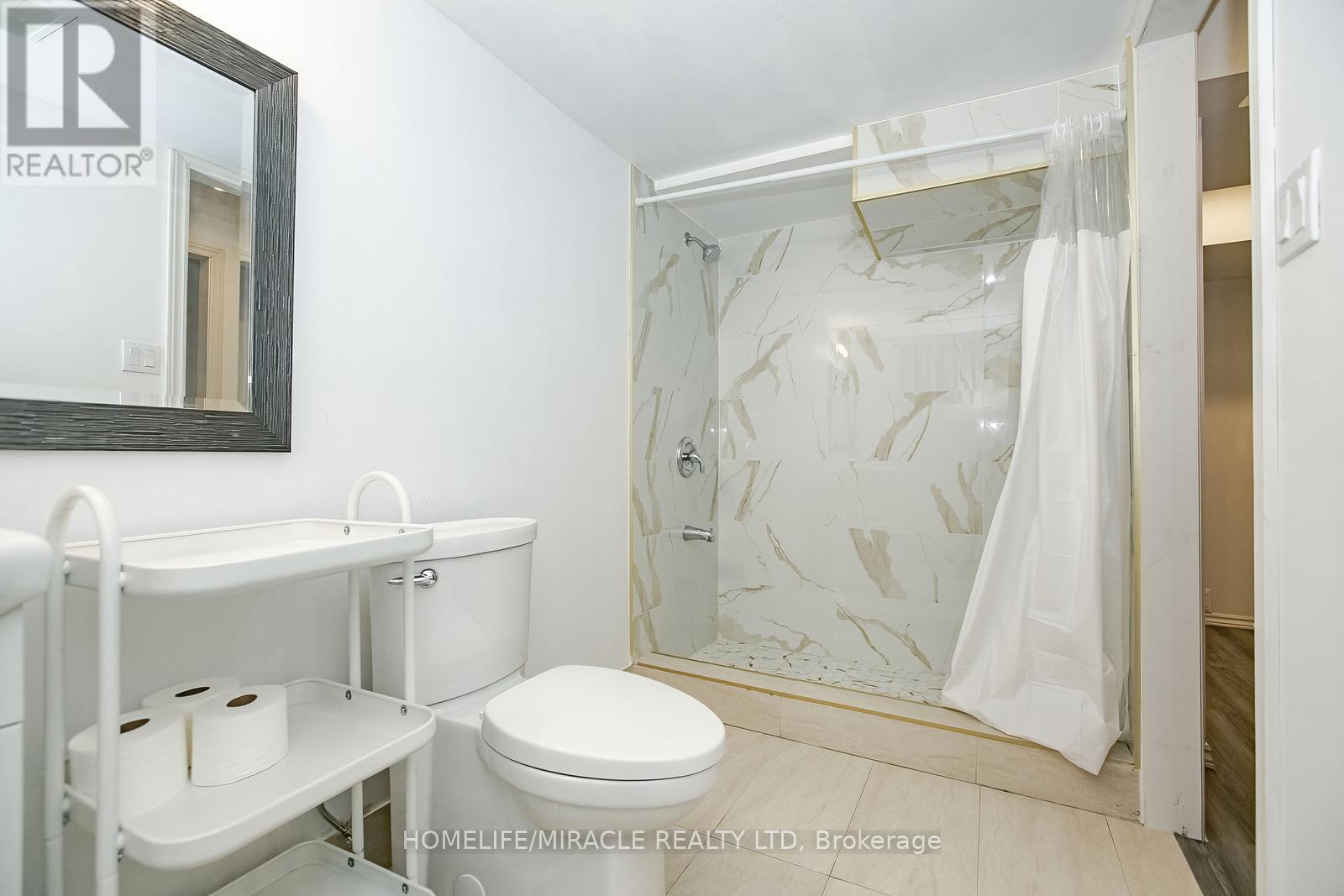 Photo 46 of 131 Kingsmere Crescent, New Tecumseth ON