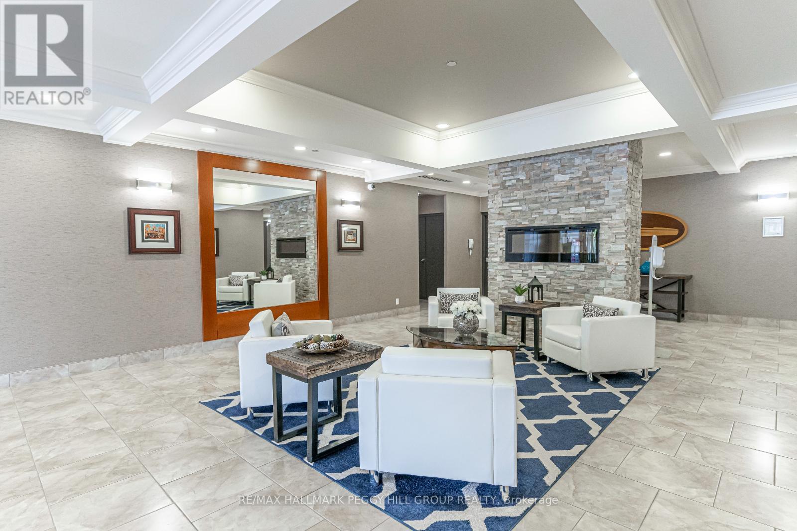 Photo 2 of 604 80 Orchard Point Road, Orillia ON
