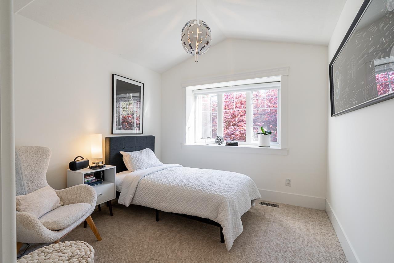 Photo 27 of 15585 37 Avenue, Surrey BC