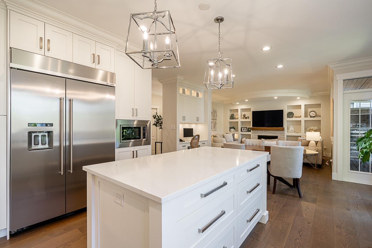 Photo 11 of 15585 37 Avenue, Surrey BC
