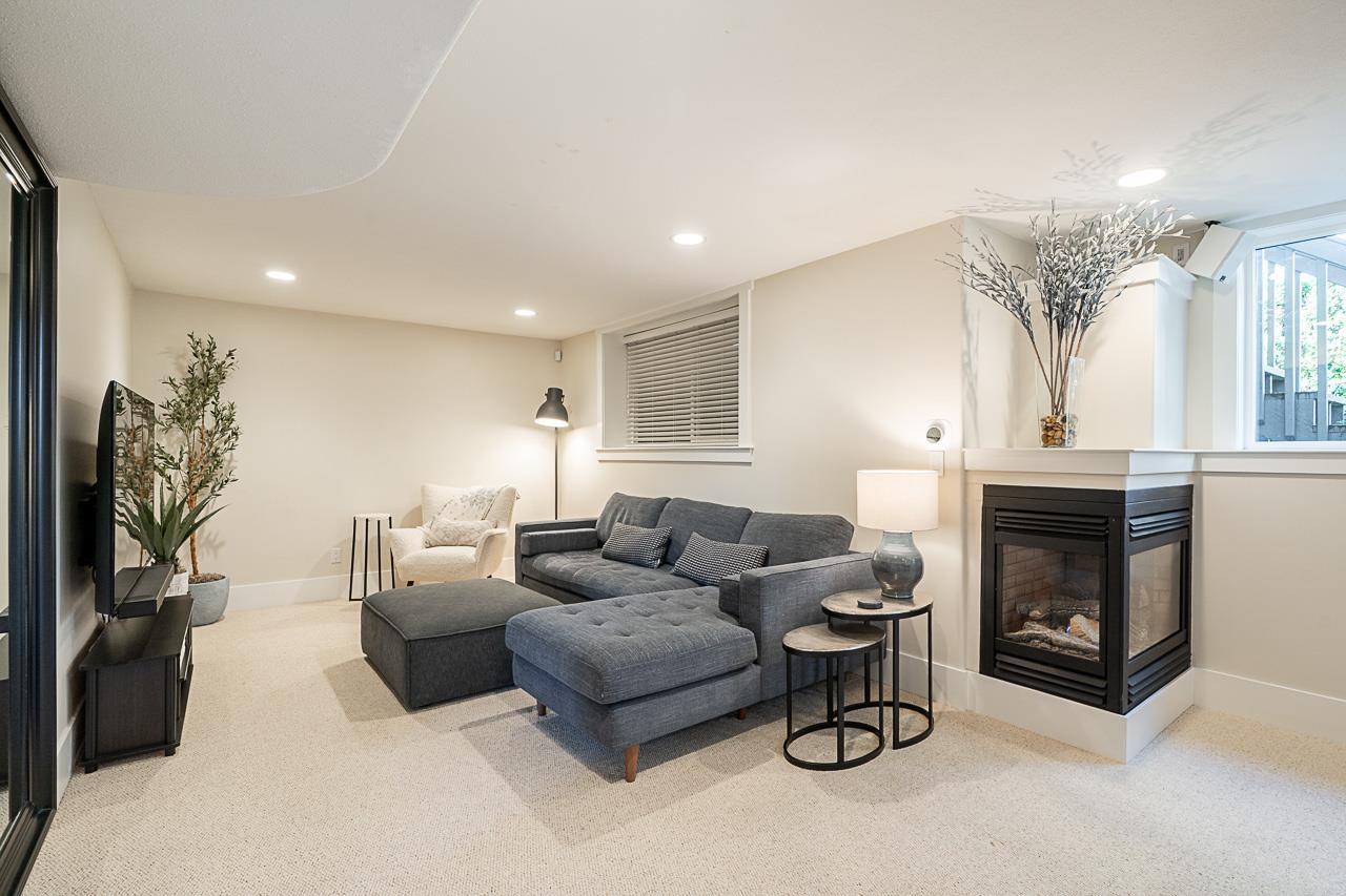 Photo 32 of 15585 37 Avenue, Surrey BC