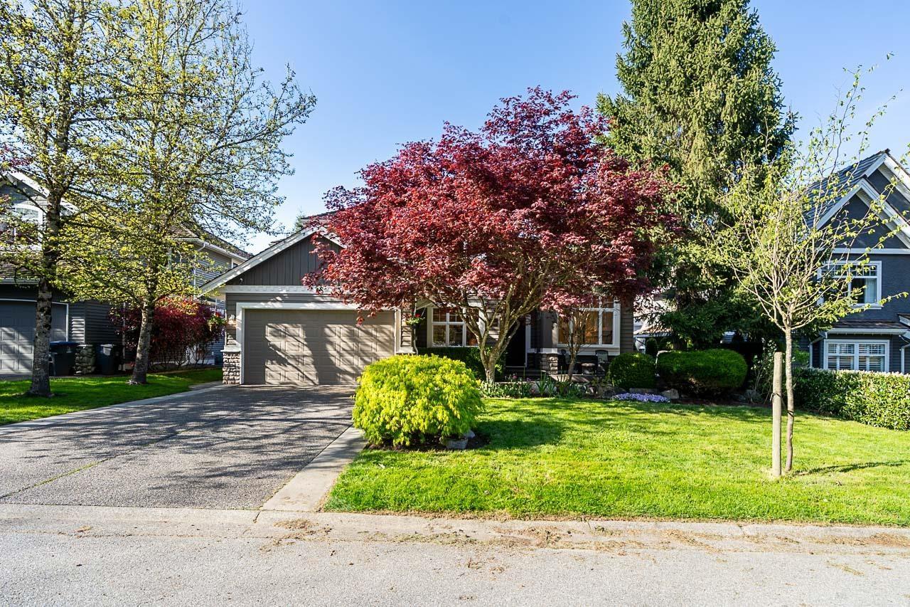 Photo 2 of 15585 37 Avenue, Surrey BC