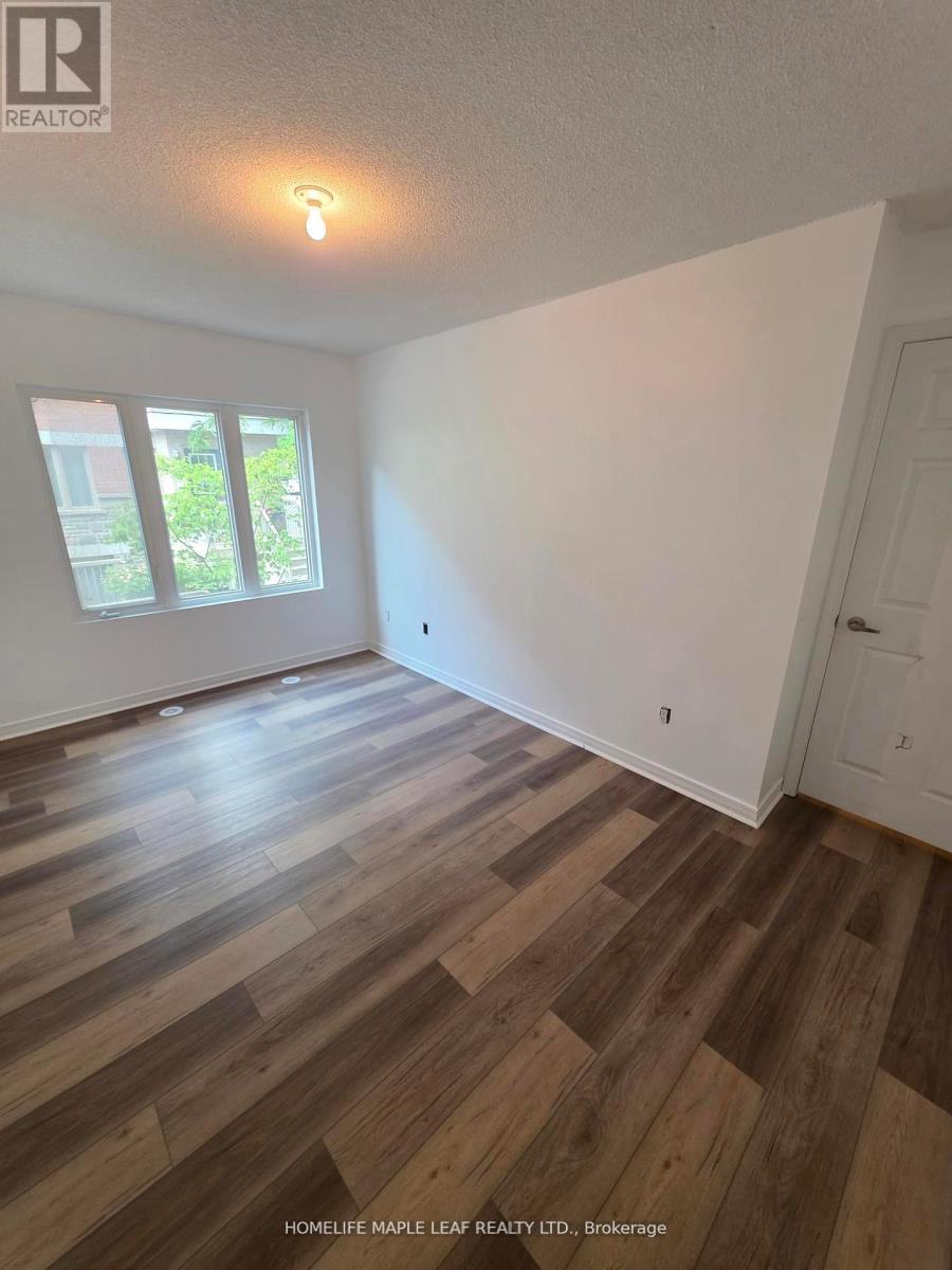 Photo 12 of 120 20 Foundry Avenue, Toronto ON