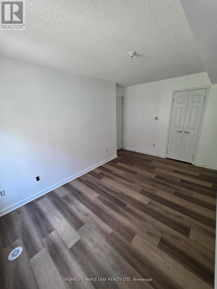 Photo 2 of 120 20 Foundry Avenue, Toronto ON