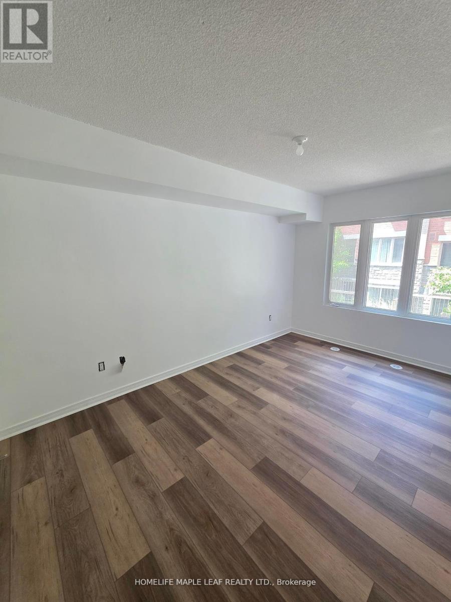 Photo 9 of 120 20 Foundry Avenue, Toronto ON