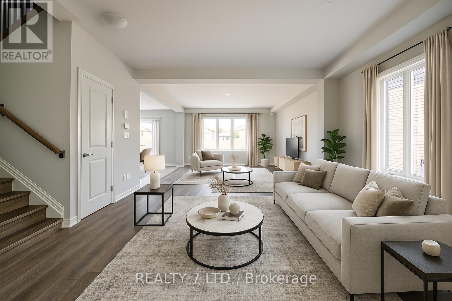 Photo 3 of 762 Bradford Avenue, Fort Erie ON