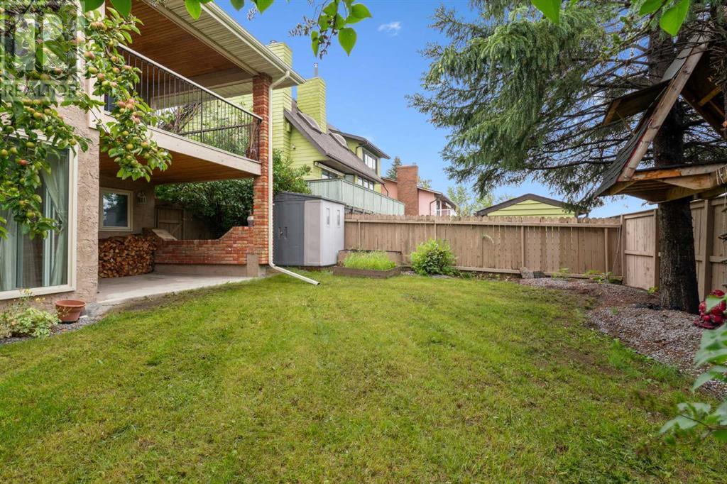 Single Family House Bungalow for Sale in  Range Way NW Ranchlands Calgary 