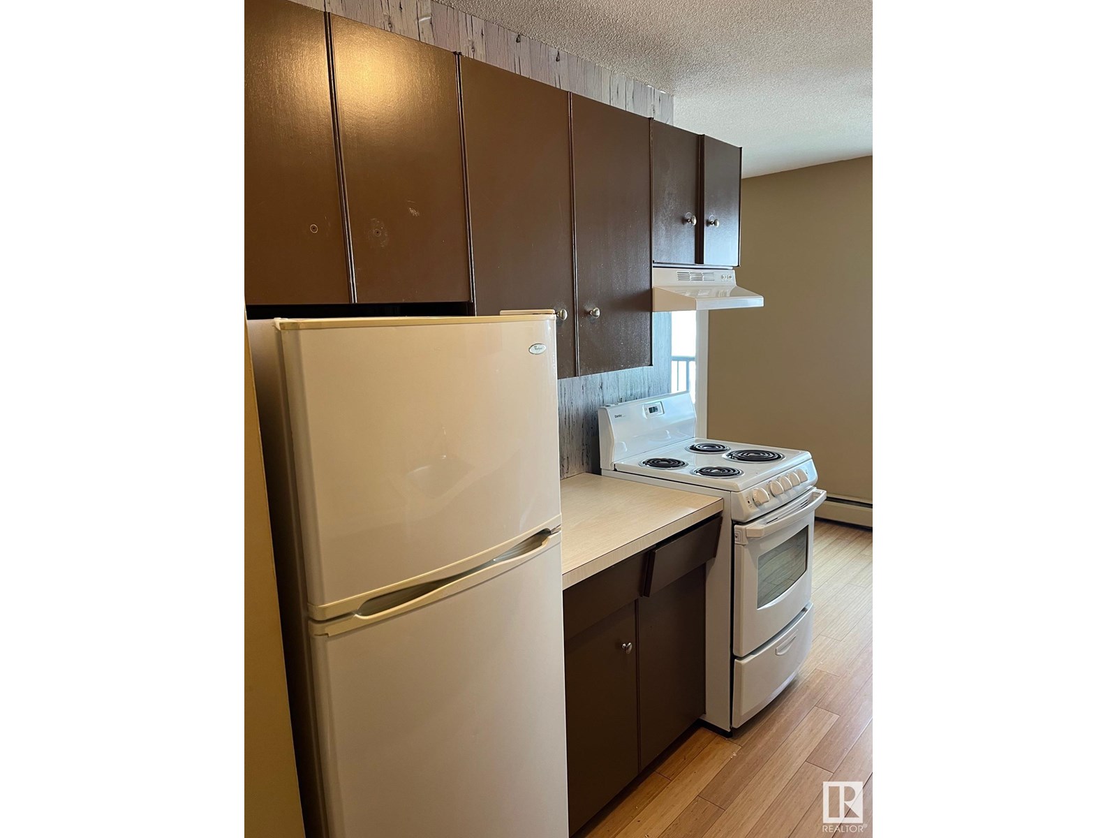 Photo 5 of 203 8524 Gateway Bv Nw, Edmonton AB