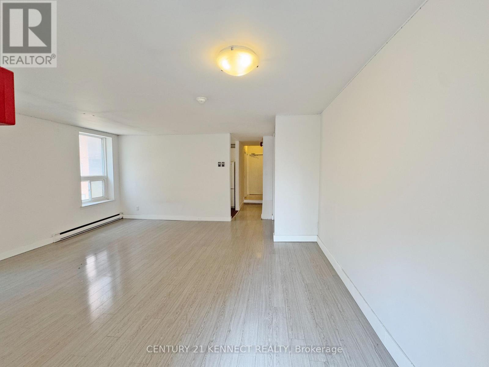 Photo 3 of 3 642 Church Street, Toronto ON