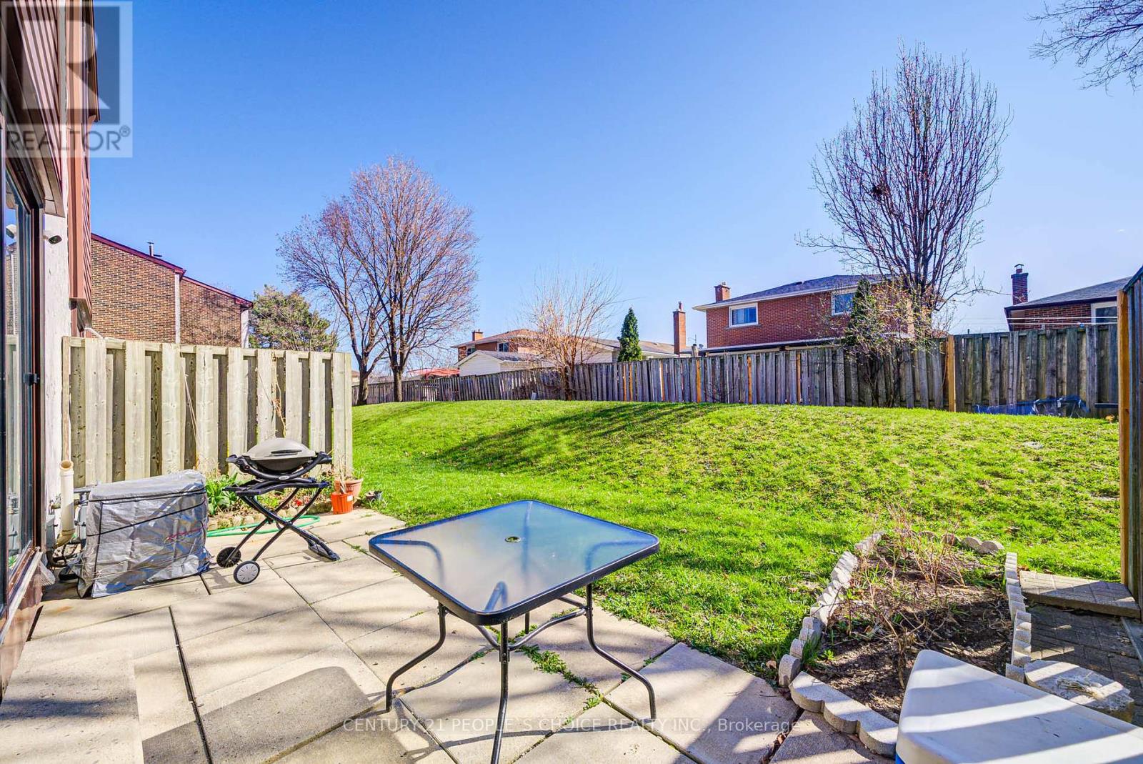 Photo 41 of 8 4020 Brandon Gate Drive, Mississauga ON