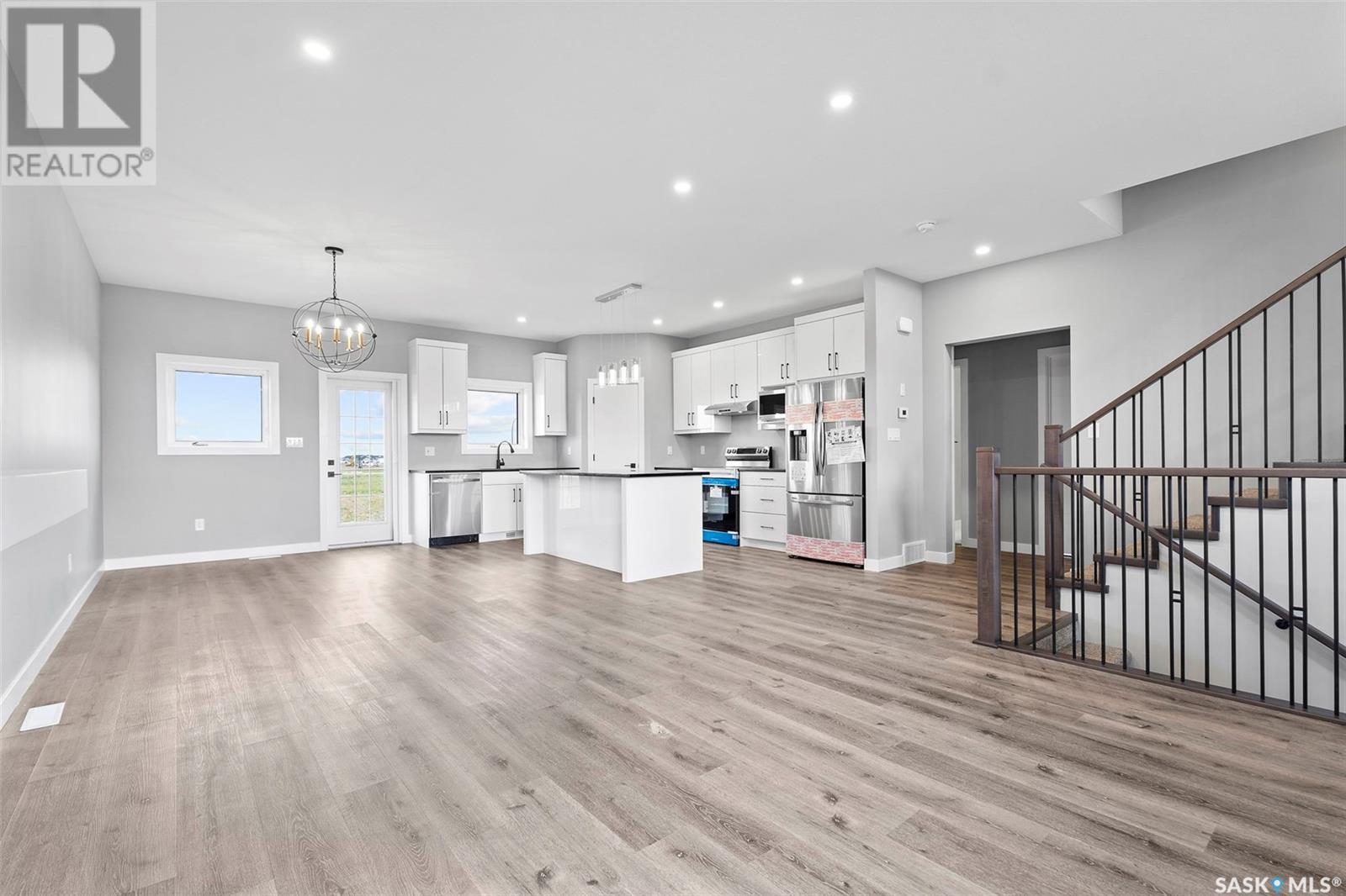 Photo 9 of 206 Sharma Lane, Saskatoon SK