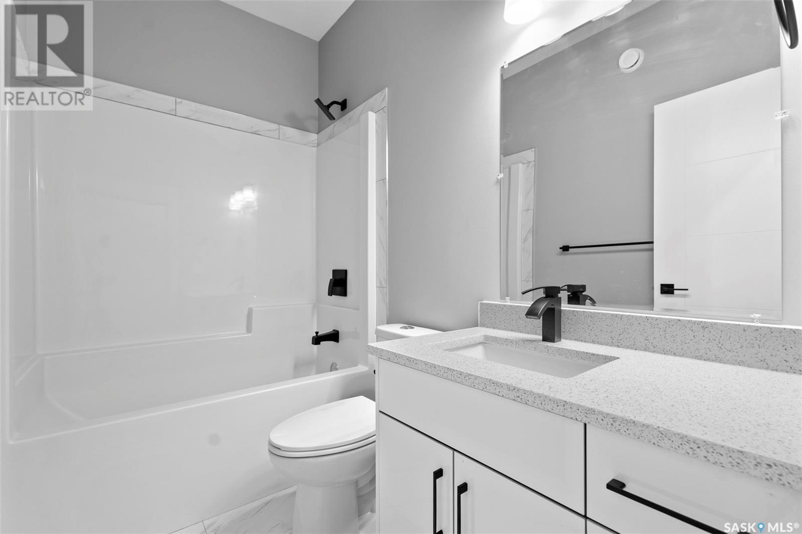 Photo 18 of 206 Sharma Lane, Saskatoon SK