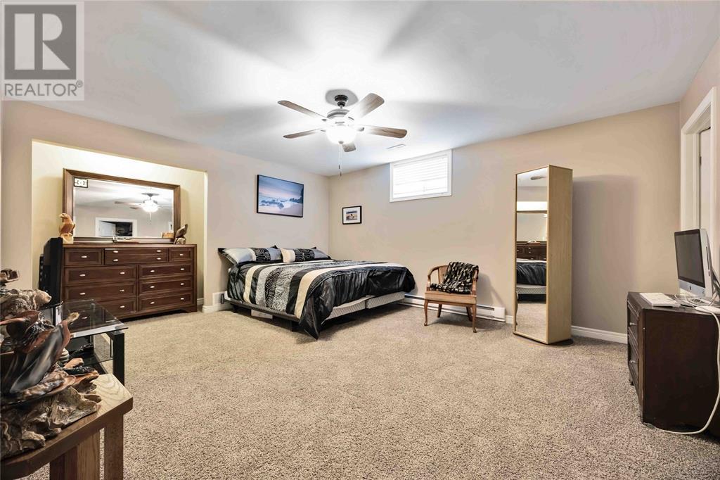 Photo 9 of 2056 Blackwell Road, Sarnia ON