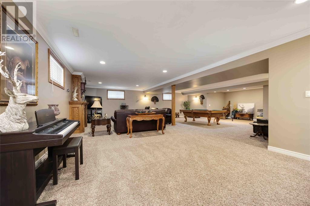 Photo 8 of 2056 Blackwell Road, Sarnia ON