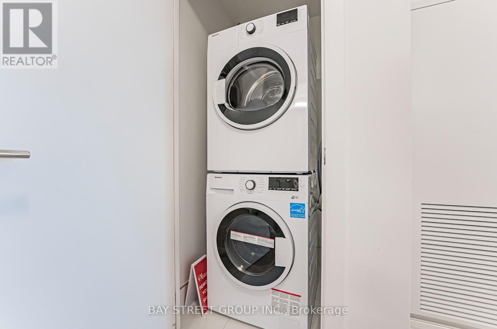 Photo 21 of 526 250 Lawrence Avenue W, Toronto ON