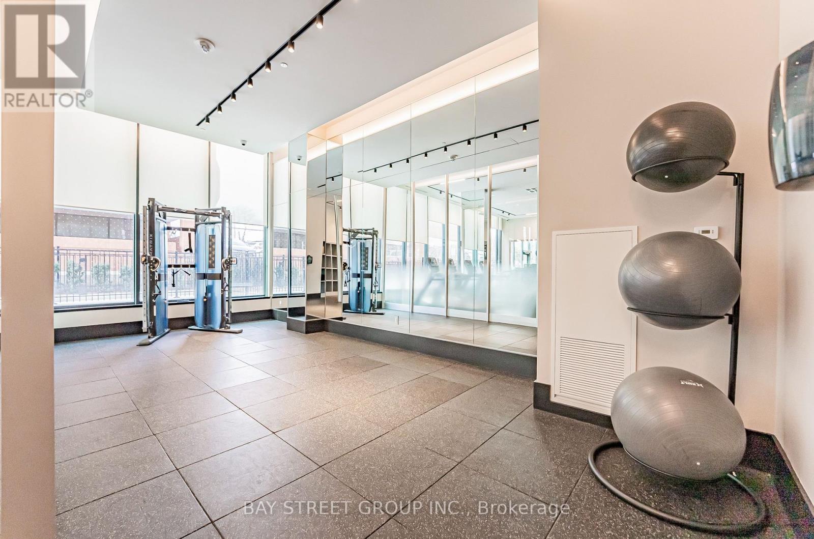 Photo 24 of 526 250 Lawrence Avenue W, Toronto ON