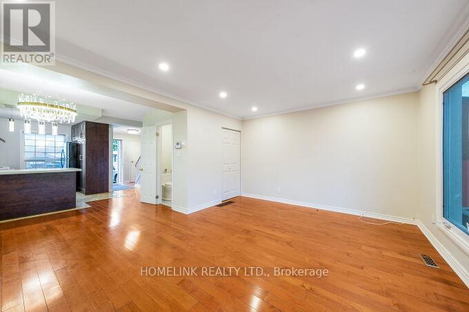 Photo 39 of 415 Chandos Court, Oshawa ON