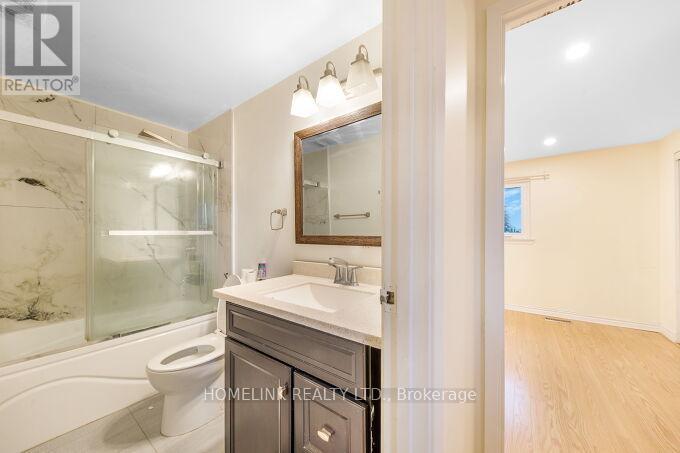 Photo 6 of 415 Chandos Court, Oshawa ON