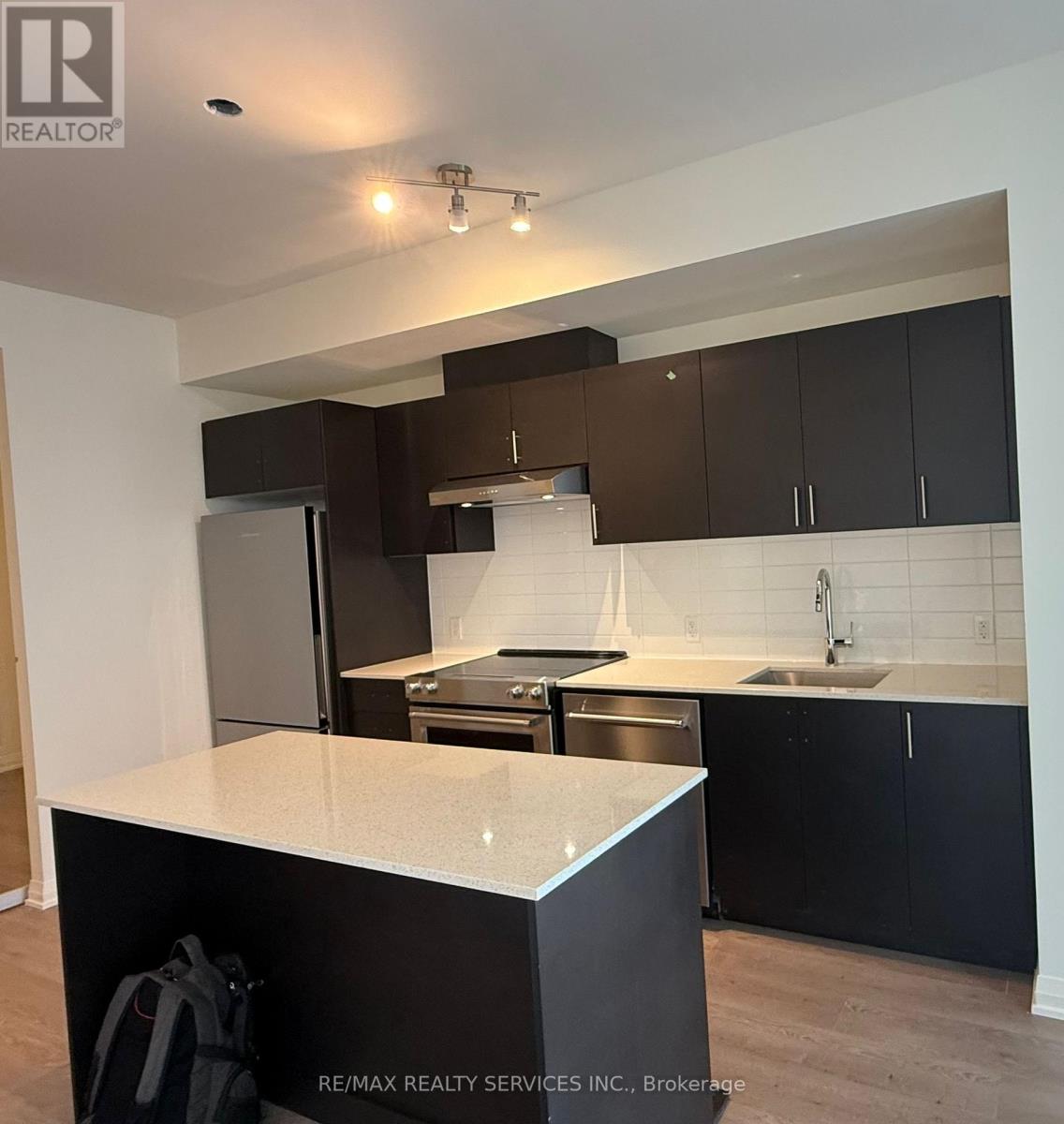 Photo 14 of 1202 8960 Jane Street S, Vaughan ON