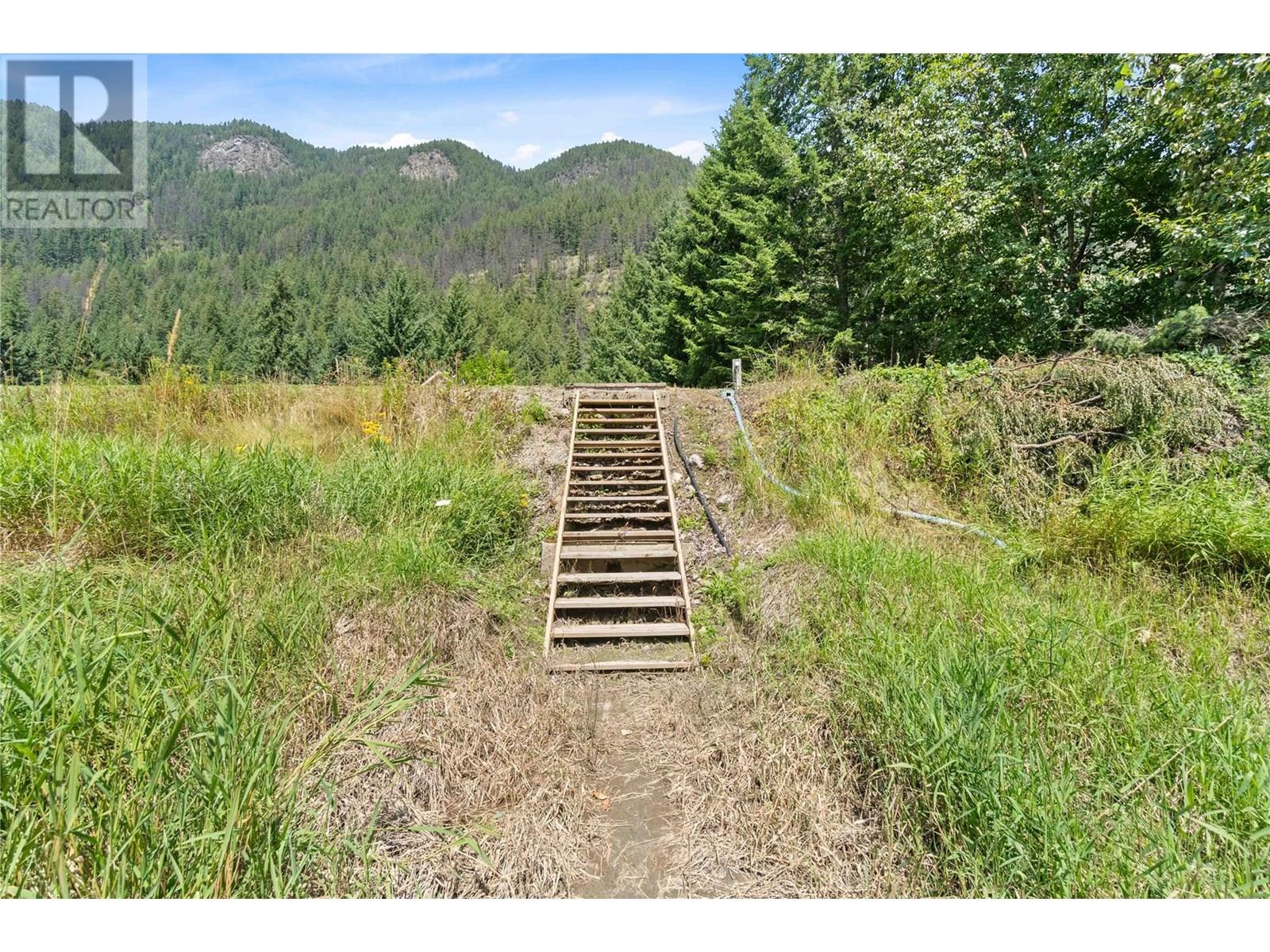 Photo 72 of 33 Old Town Road, Sicamous BC