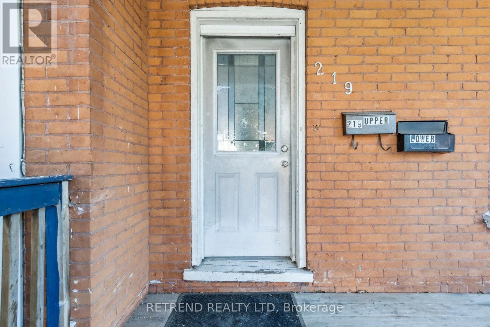 Photo 24 of 219 Erie Avenue, Brantford ON