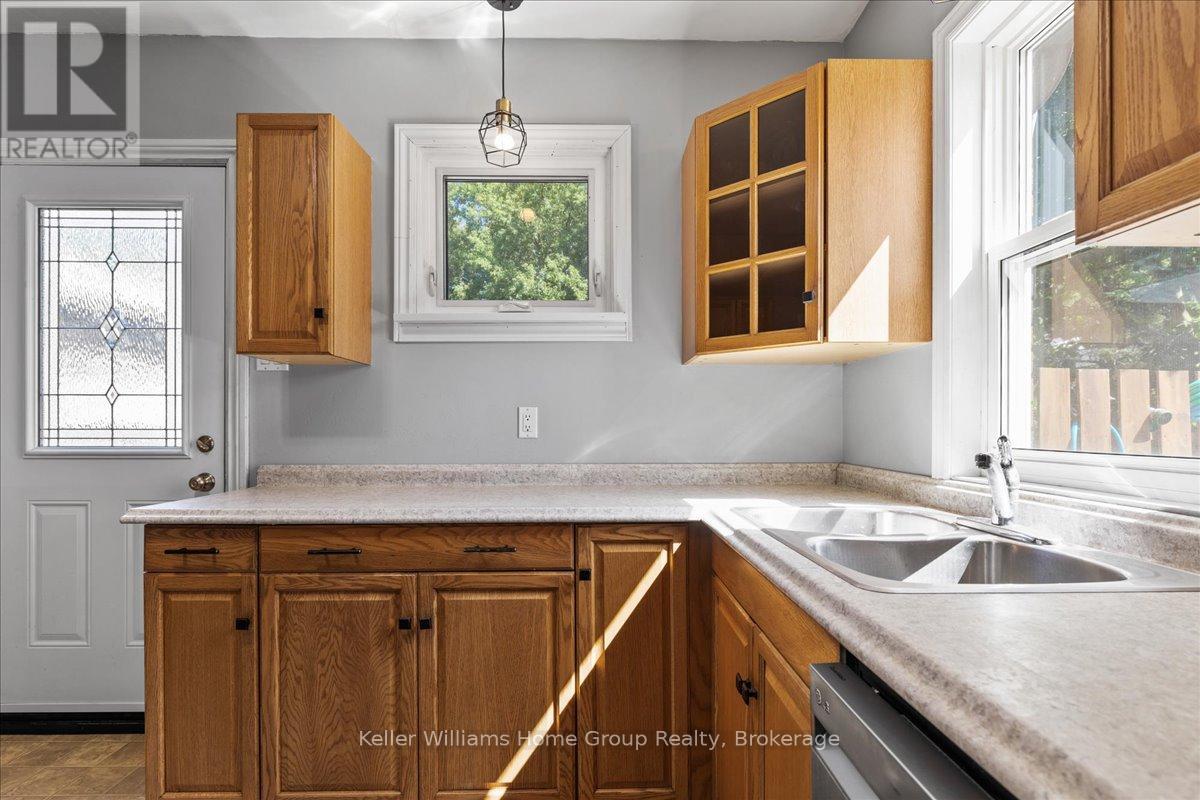 Photo 11 of 138 Frederick Street E, Wellington North ON