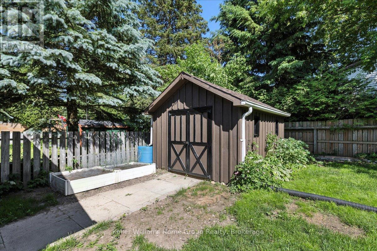 Photo 28 of 138 Frederick Street E, Wellington North ON