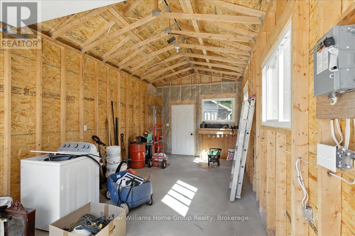 Photo 31 of 138 Frederick Street E, Wellington North ON